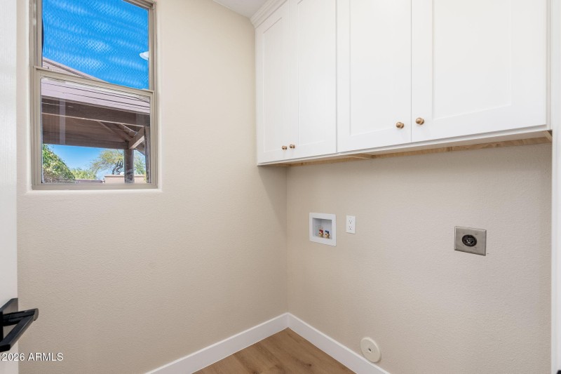 9406 E Gamble Ln - 28