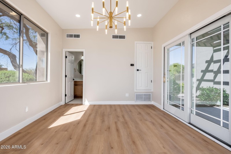 9406 E Gamble Ln - 31