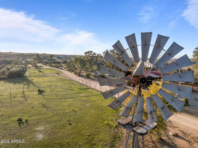 27-web-or-mls-DJI_20260308180735_0239_D