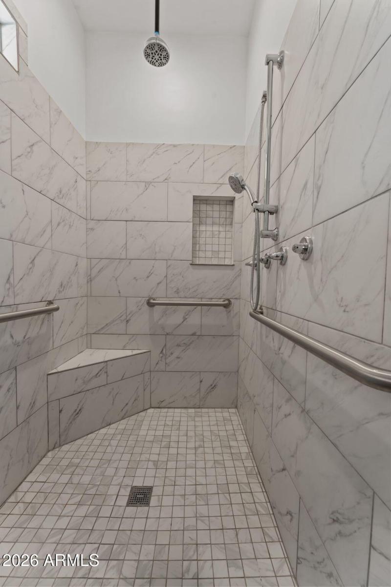 87-web-or-mls-DSC09363