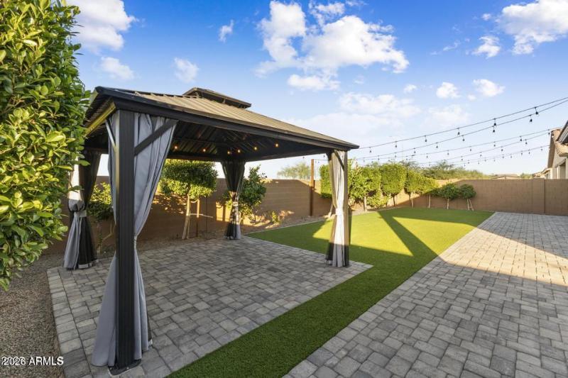 20251114073856426773000000-o