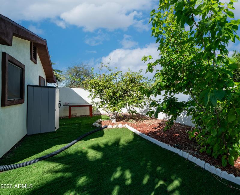 637 S Copper Dr Exterior Photos-16