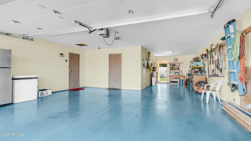 637 S Copper Dr (26)