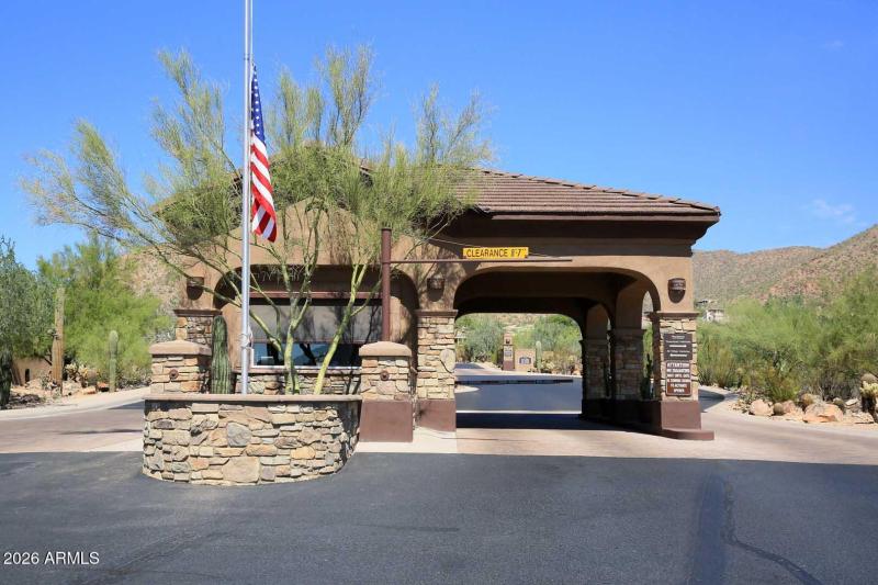 Scottsdale Mountain-Guard Gated Entry