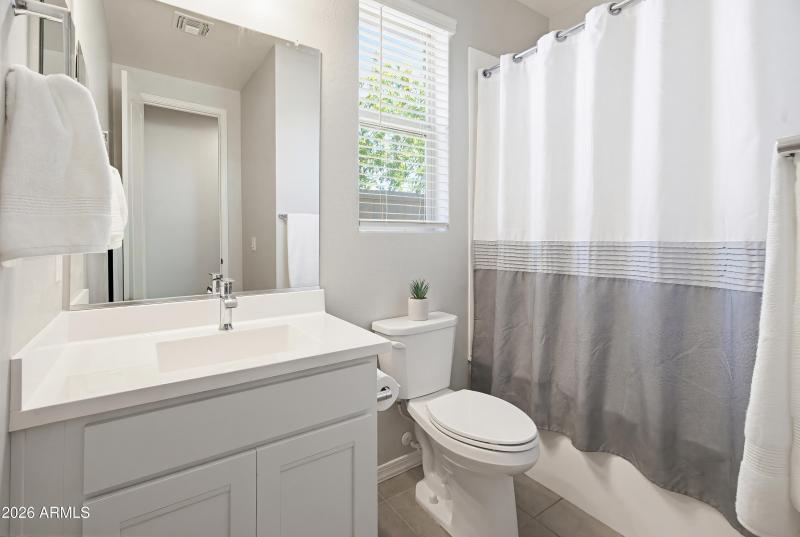 15917 W Soft Wind Dr-18