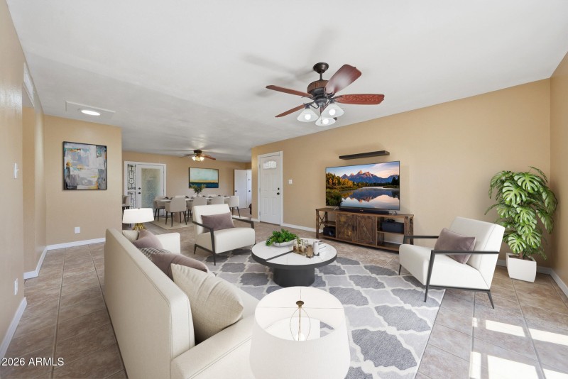 Living area upon entry