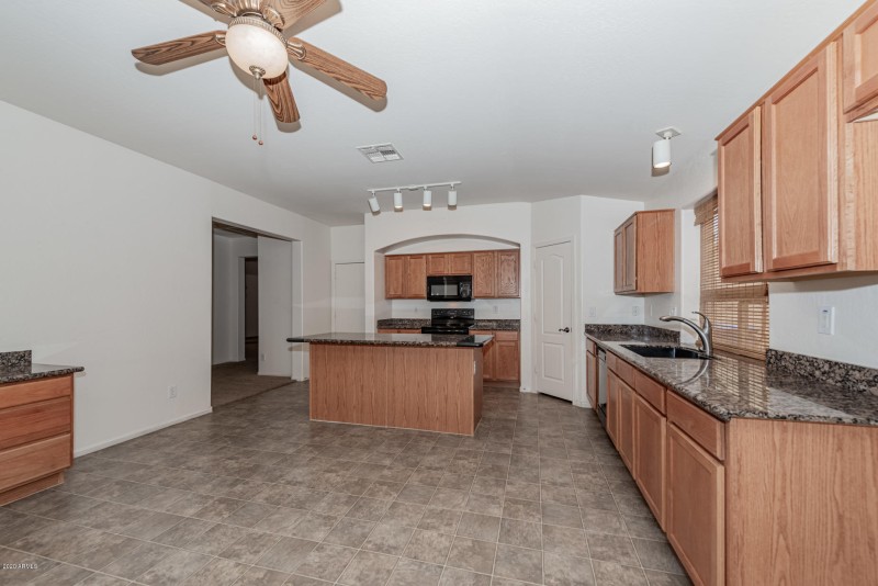 17571 W Eugene Terr-12