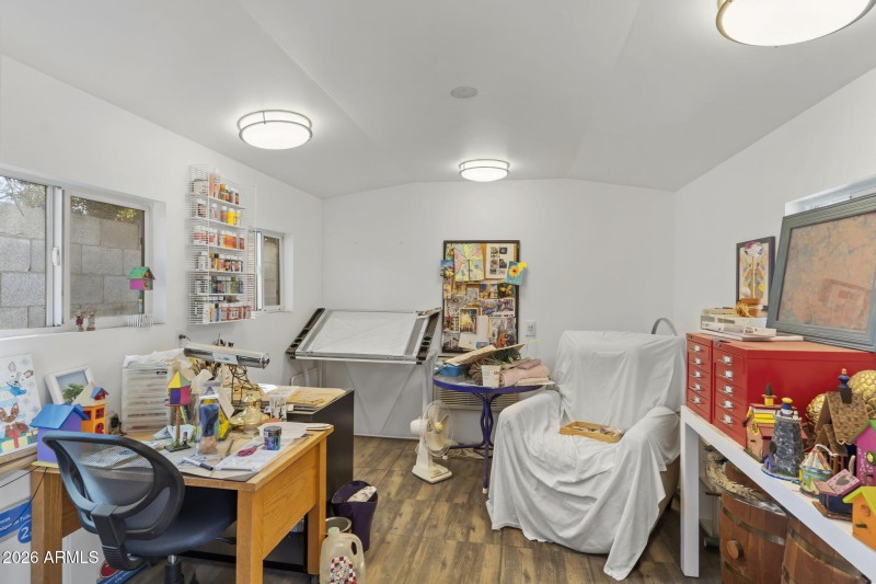 Can also be an office