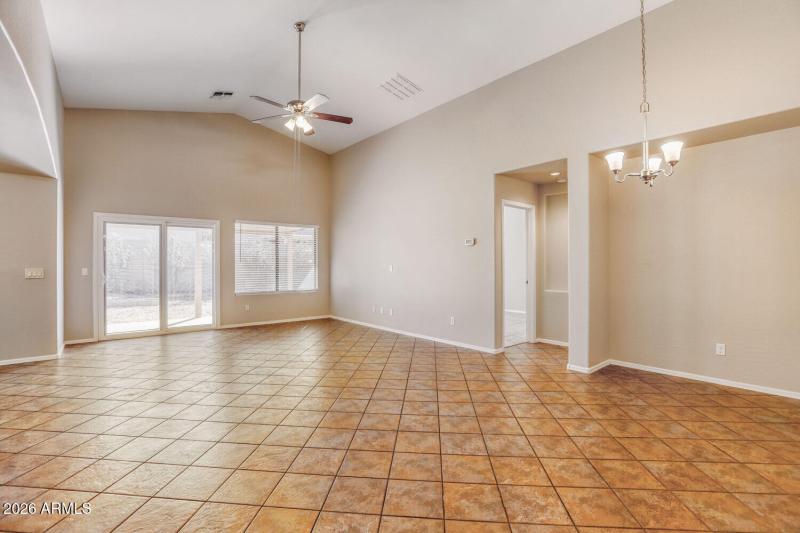 6111 N 135th Dr - Web Quality - 006 - 06