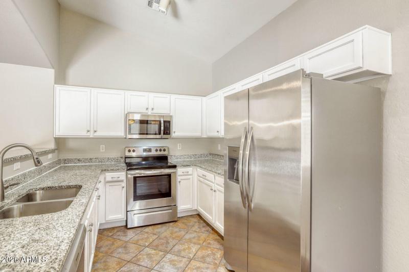 6111 N 135th Dr - Web Quality - 010 - 10