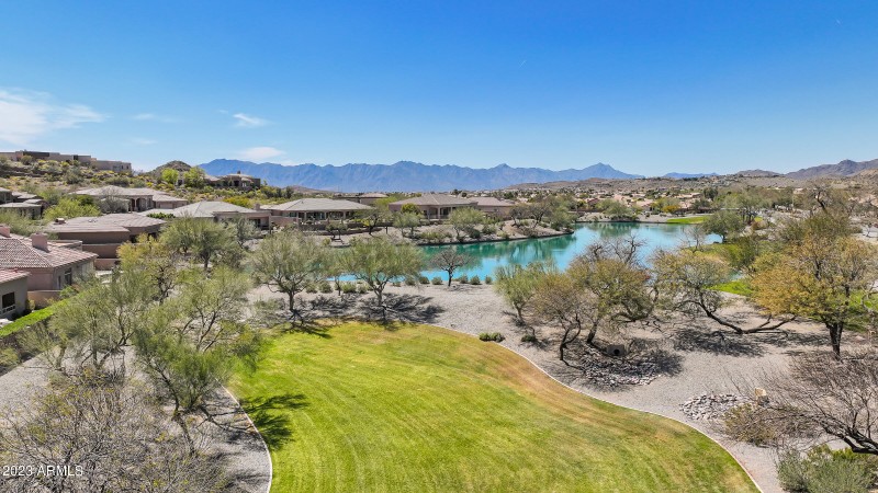 2134 E Barkwood Rd-18