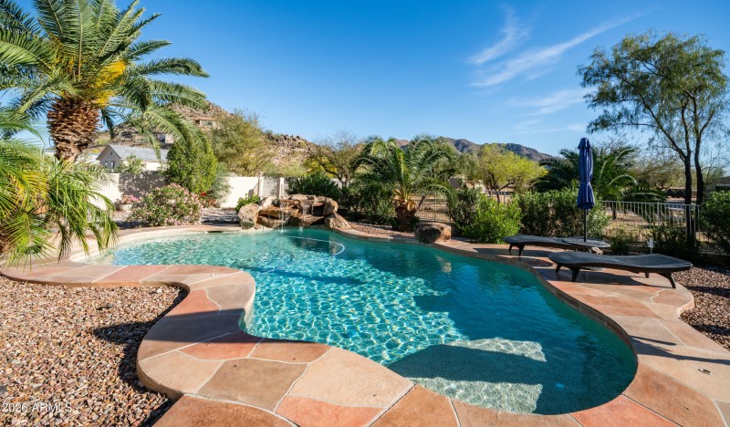 16729 E Stacey Rd Exterior Photos-23