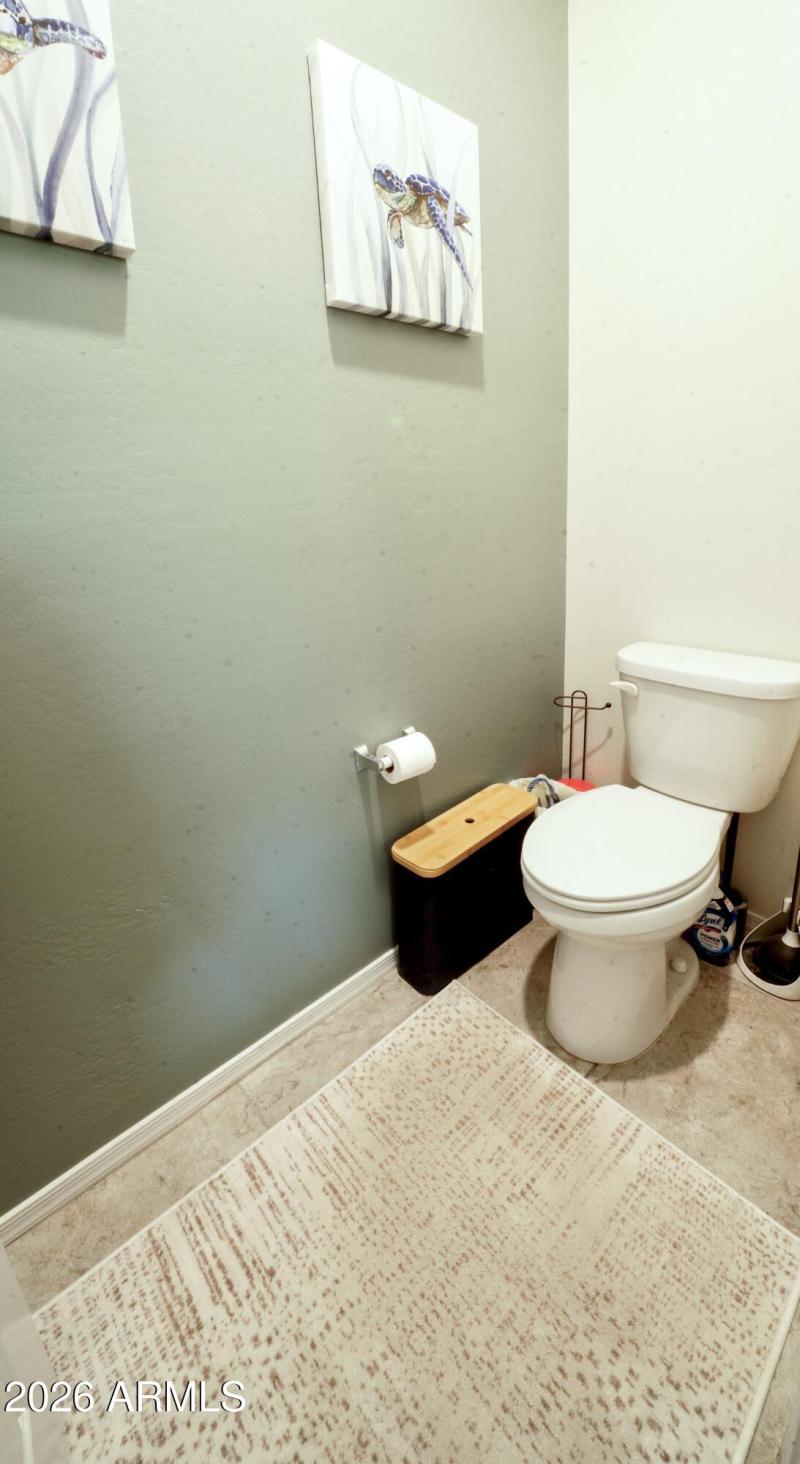 Private toilet room