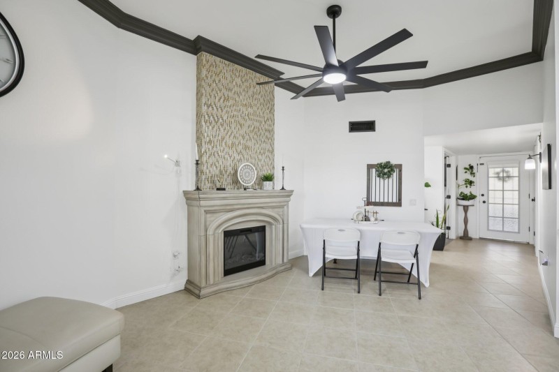 8-web-or-mls-N 109th Ave-S1503-008