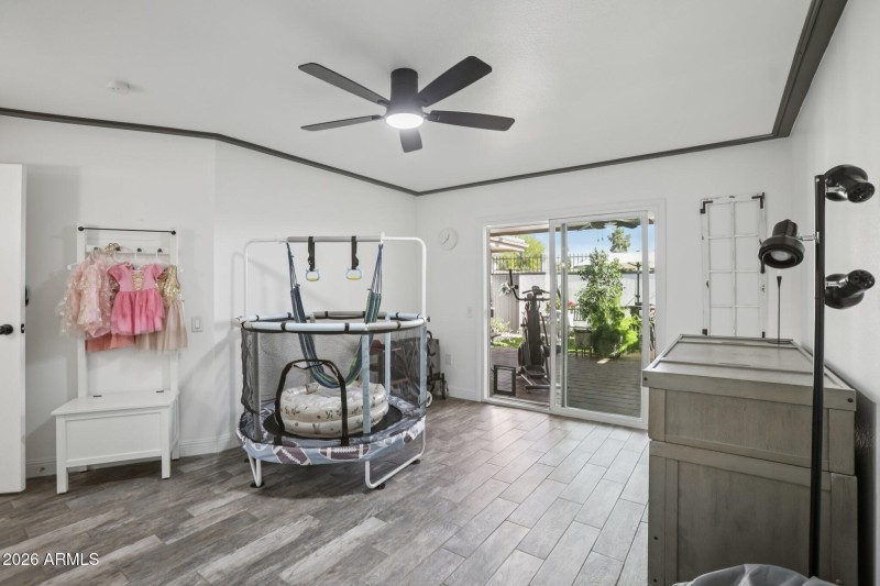 22-web-or-mls-N 109th Ave-S1503-022