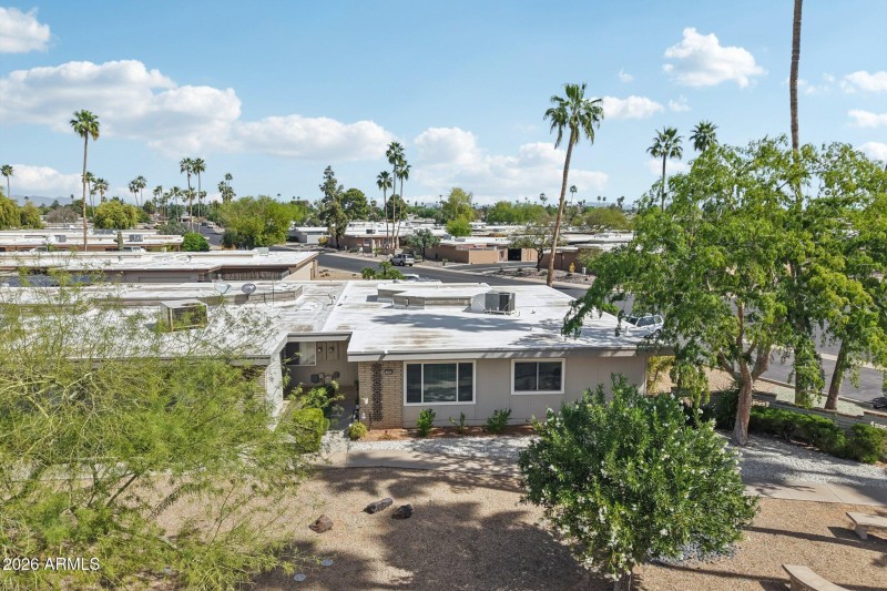 28-web-or-mls-N 109th Ave-S1503-028