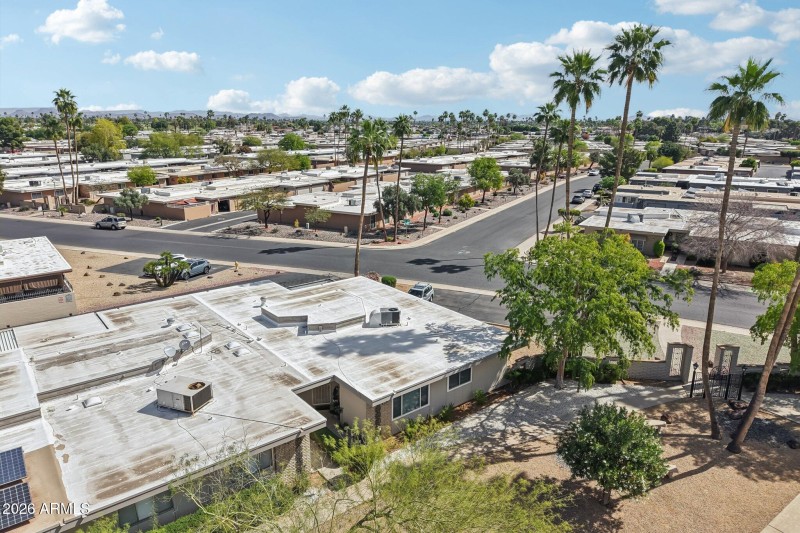 29-web-or-mls-N 109th Ave-S1503-029