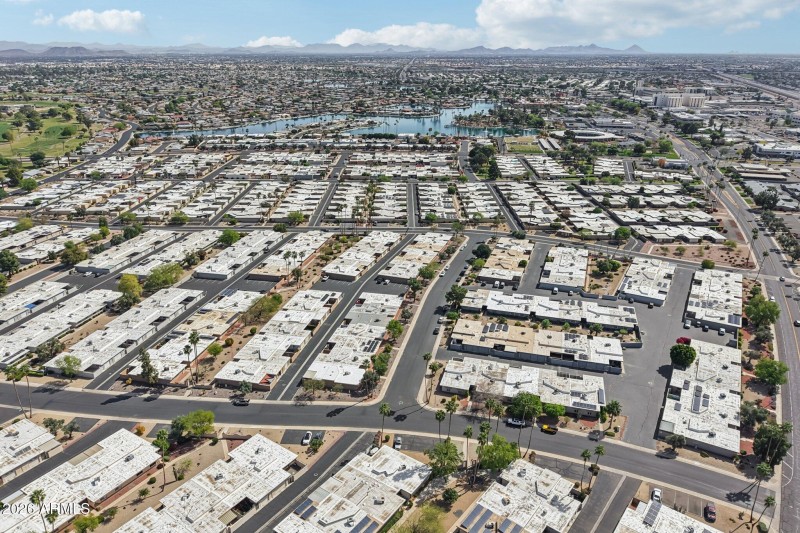 36-web-or-mls-N 109th Ave-S1503-036