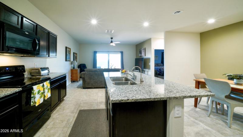 Beautiful Kitchen/Great room
