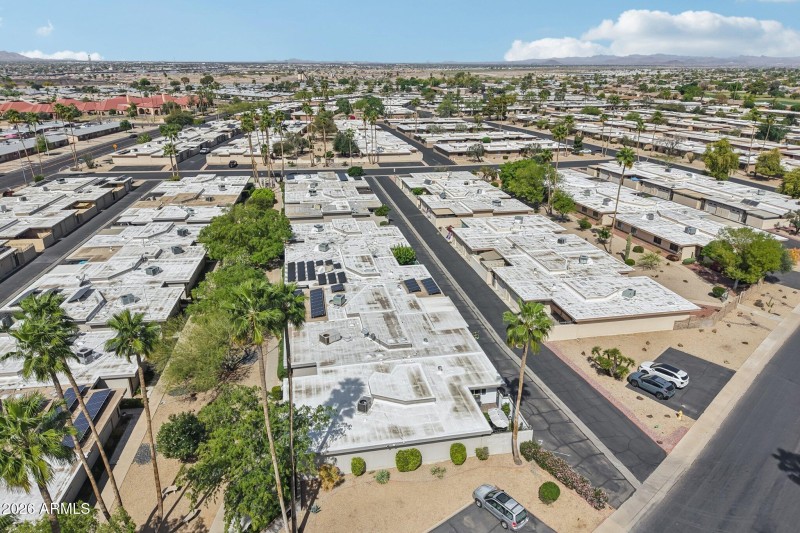 38-web-or-mls-N 109th Ave-S1503-038