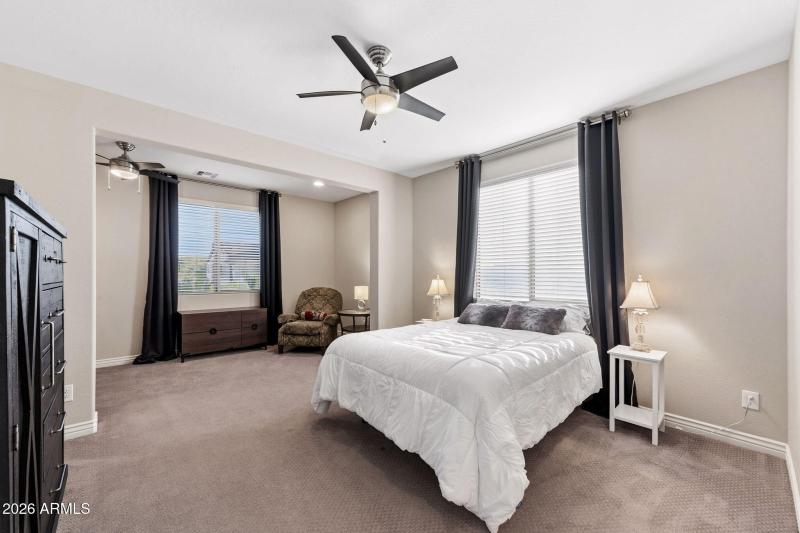 056__4269 E Sierra Madre Ave