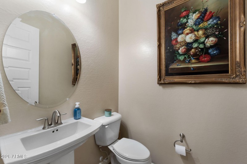 066__4269 E Sierra Madre Ave