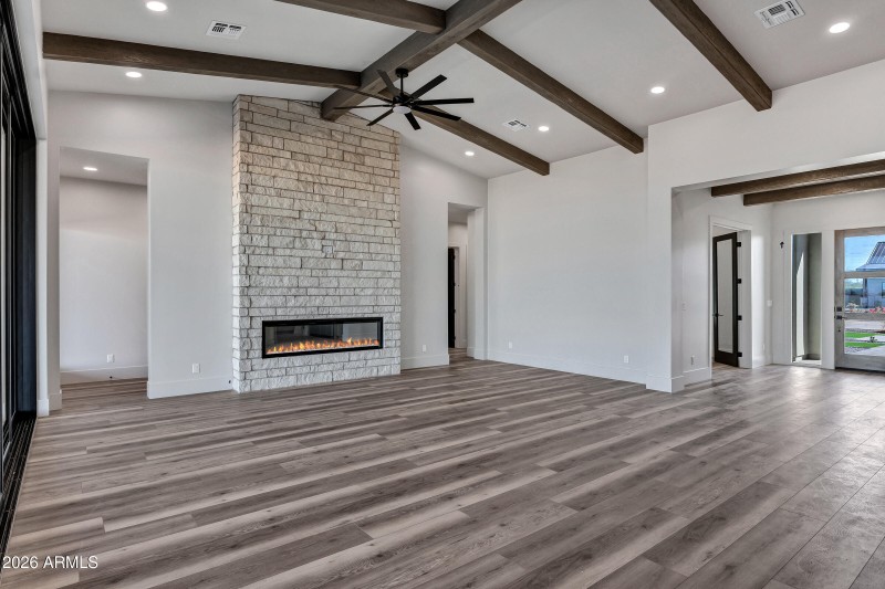 35742 N Evermore Madison St-11