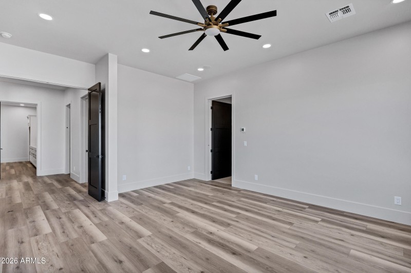 35742 N Evermore Madison St-37