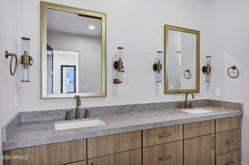 35742 N Evermore Madison St-39