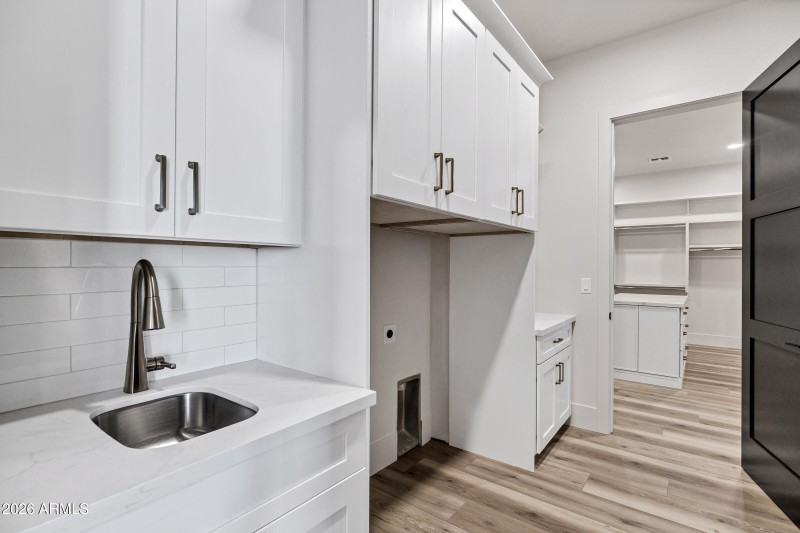 35742 N Evermore Madison St-46