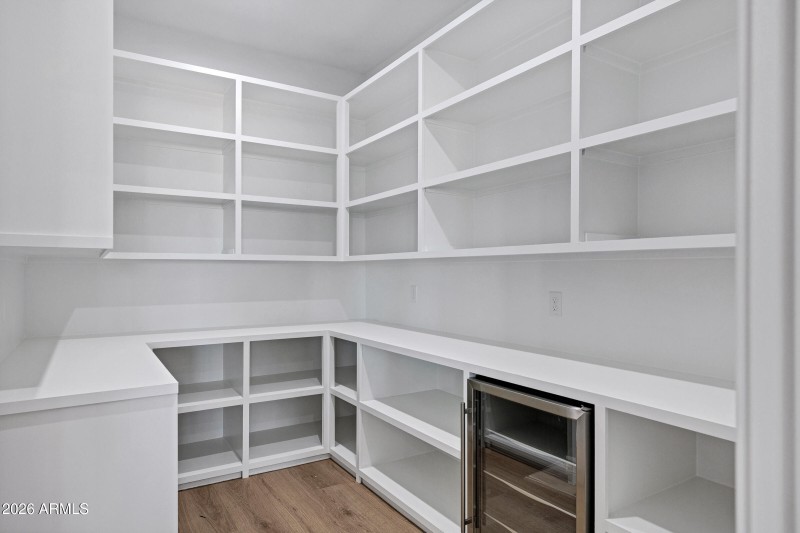 35680 N Evermore Madison St-19