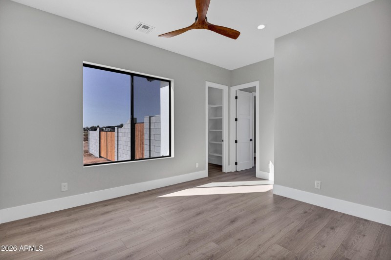 35680 N Evermore Madison St-28