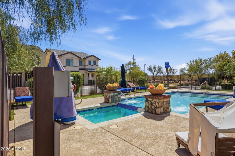 Community Pool & Spa