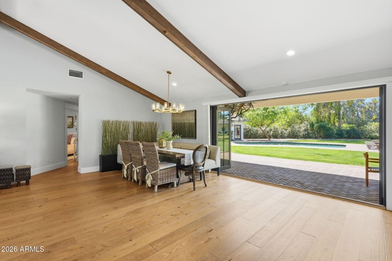 Green & Lush Acre Yard