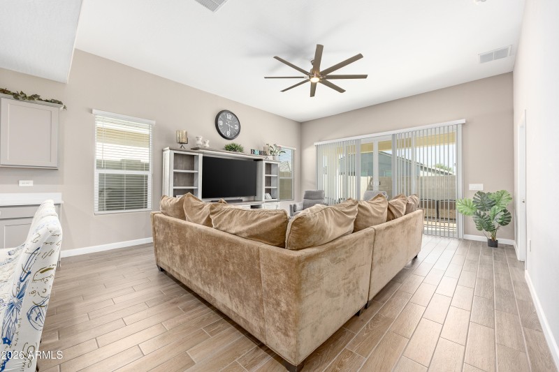 44529 W Palo Olmo Rd-7