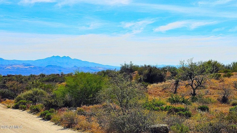 Views of 4 Peaks from Dove Valley Rd.
