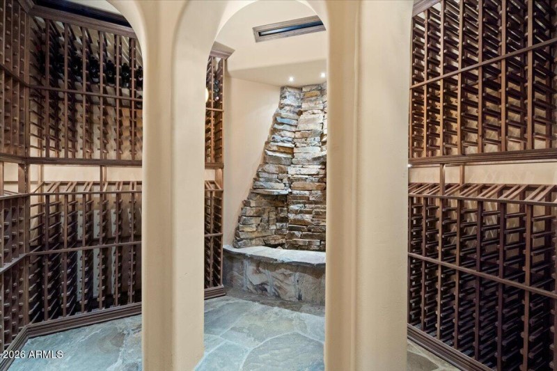 50-Wine Celler