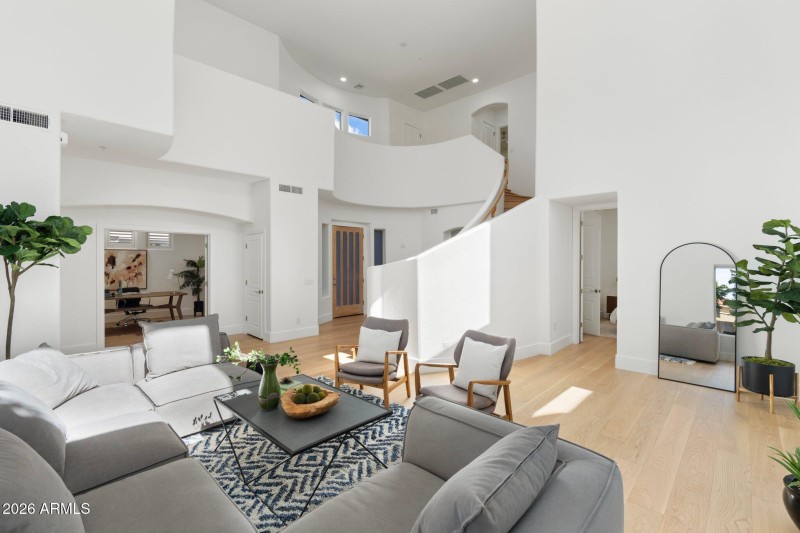 10-web-or-mls-DSC09634