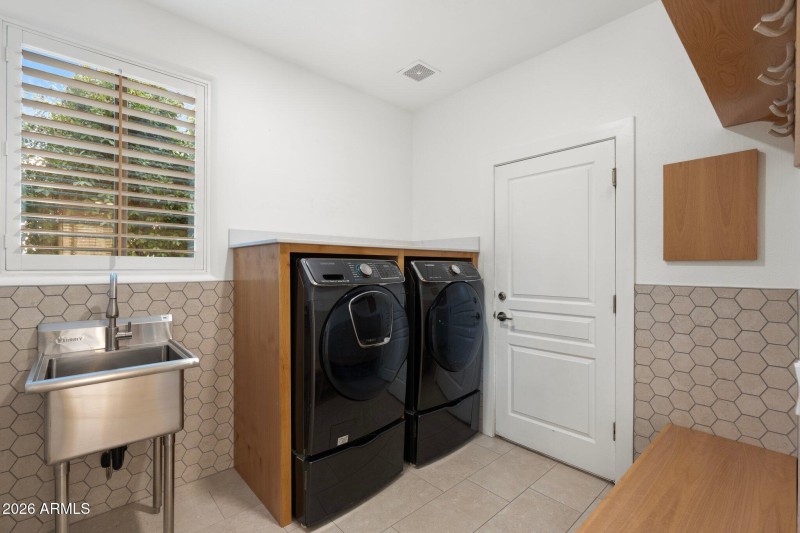 5-web-or-mls-DSC09612