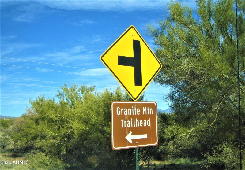 Granite Mt. sign