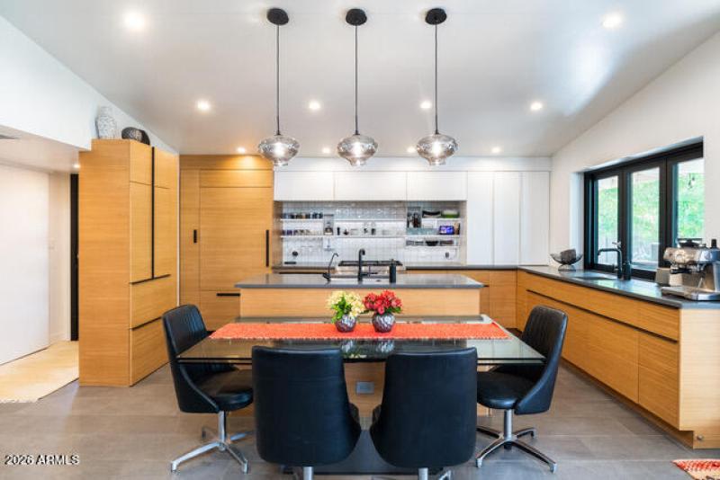 6845 E Earll Dr Dining