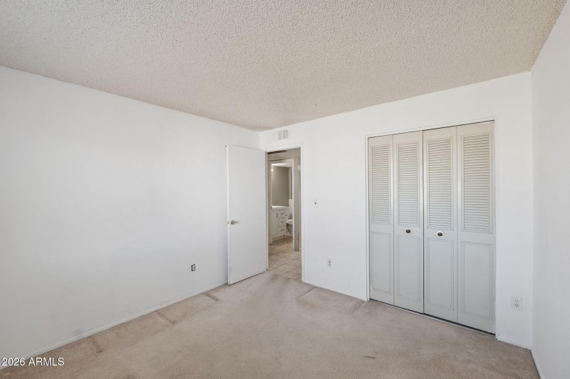 20-web-or-mls-4045-w-camino-acequia