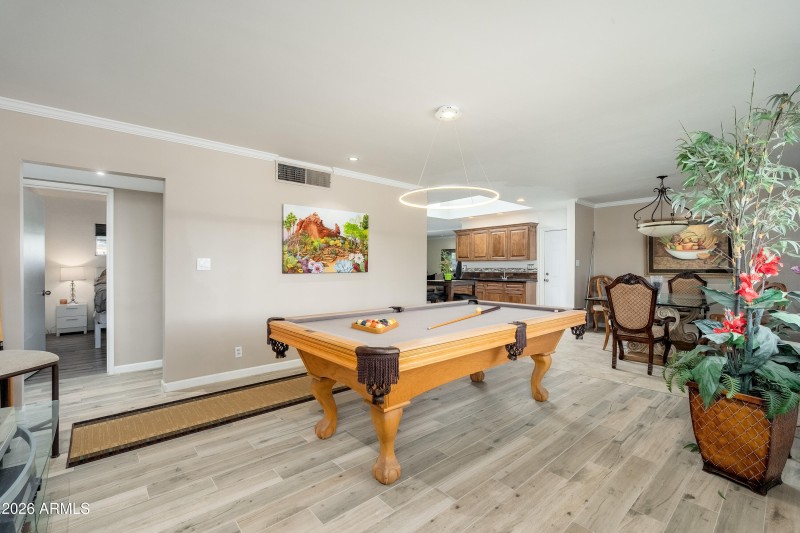 6830 E Paradise Pkwy - 05