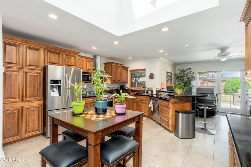 6830 E Paradise Pkwy - 10