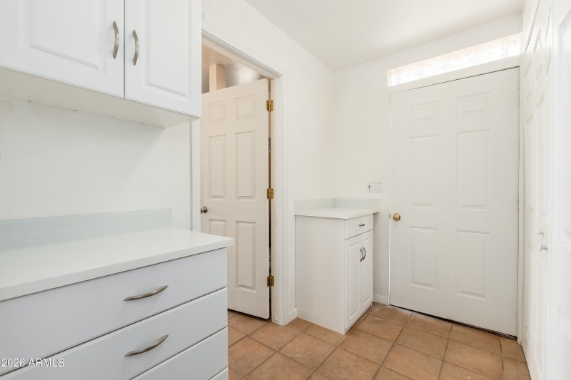 6830 E Paradise Pkwy - 23