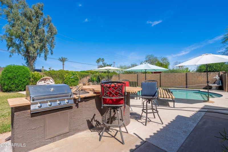 6830 E Paradise Pkwy - 28