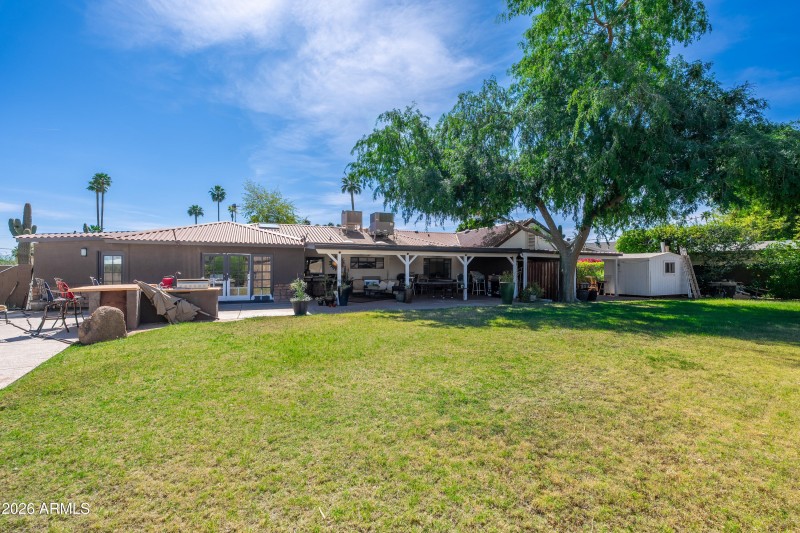 6830 E Paradise Pkwy - 36