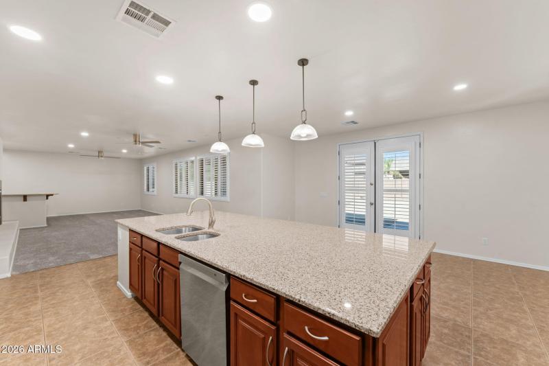 20-web-or-mls-DSC00929