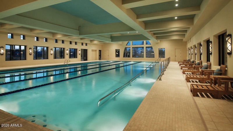 RRAZ-Slideshow---Indoor-Pool-with-lap-La