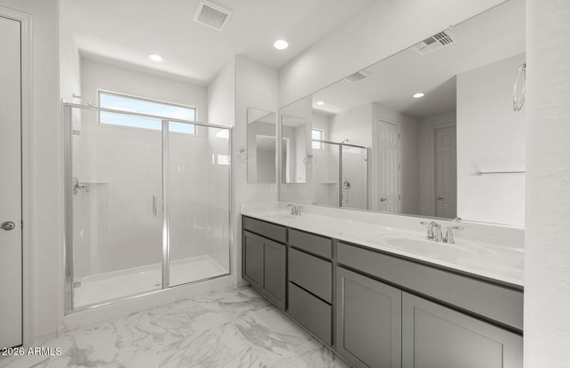 Owners Bath